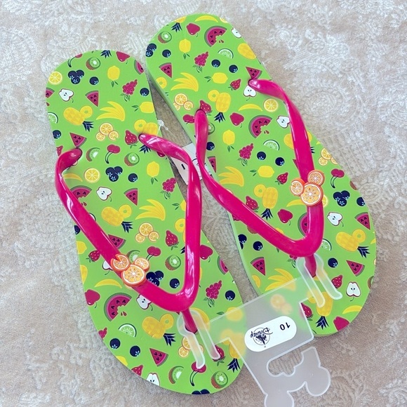 Brand New Disney Park Colorful Fruit Thong Flip Flops Sandals Green Mickey Mouse - Picture 1 of 15